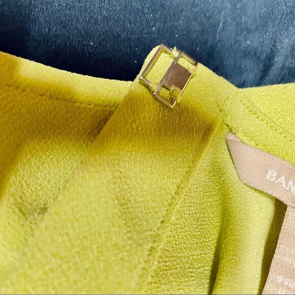 Banana Republic BR Sleeveless Chartreuse Keyhole Back Tank Top Blouse - Picture 11 of 11